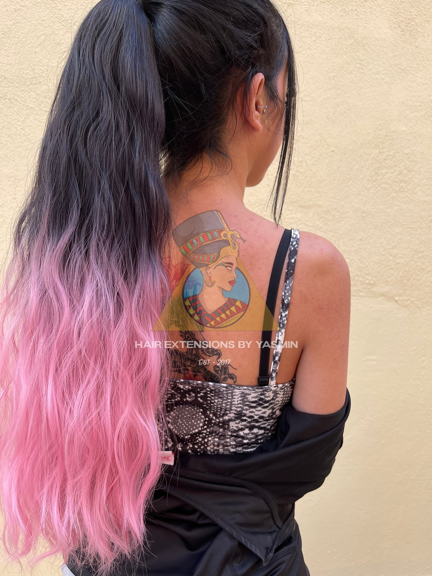 24 Inch Curly Ombre Ponytail