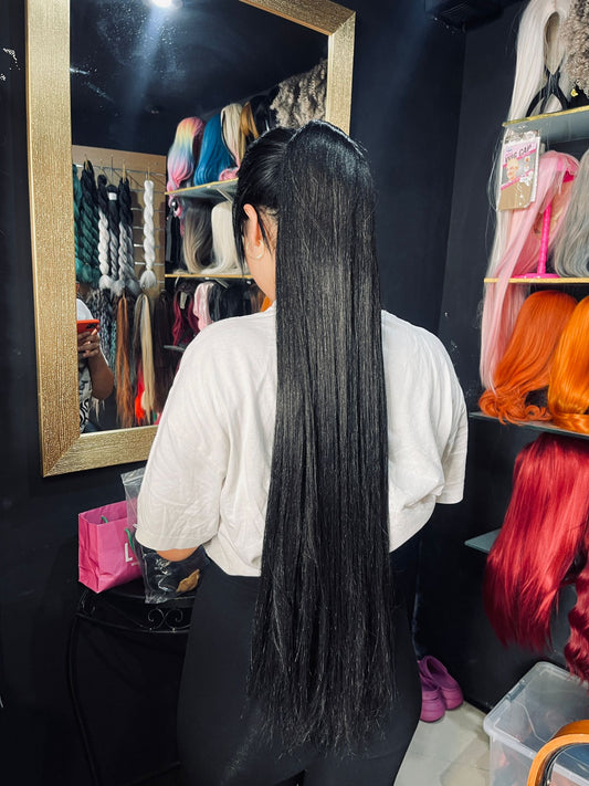 32 Inch Black Ponytail