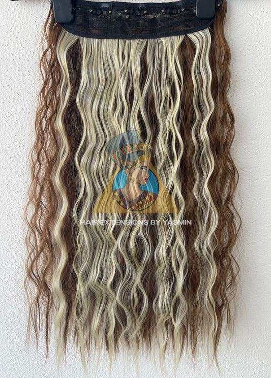 24 Inch Curly One Piece Clip On